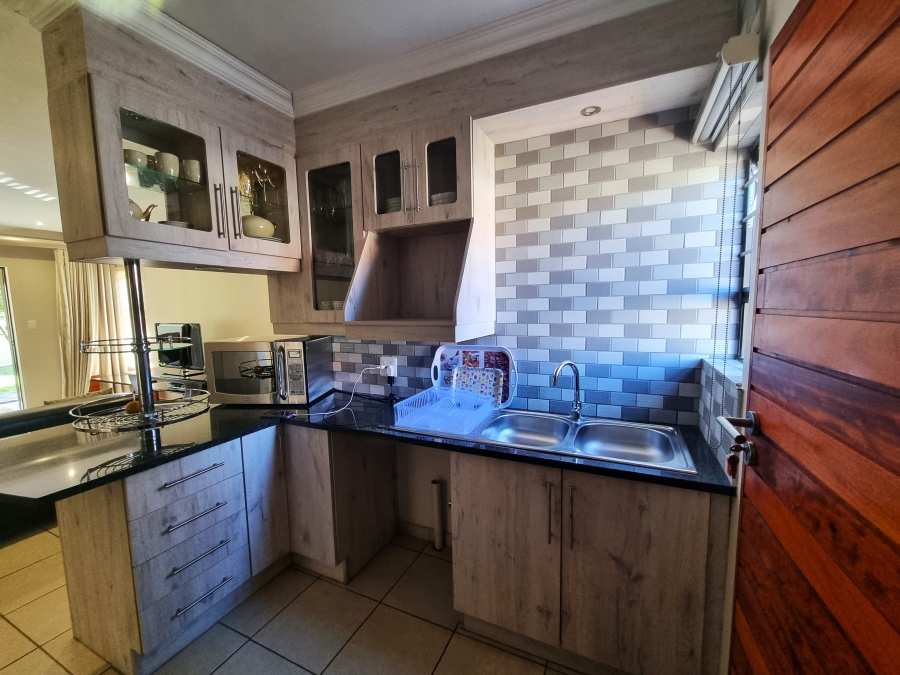 3 Bedroom Property for Sale in Ngwenya River Estate North West